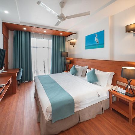 Araamu Hotels Maldives At Dhiffushi Εξωτερικό φωτογραφία