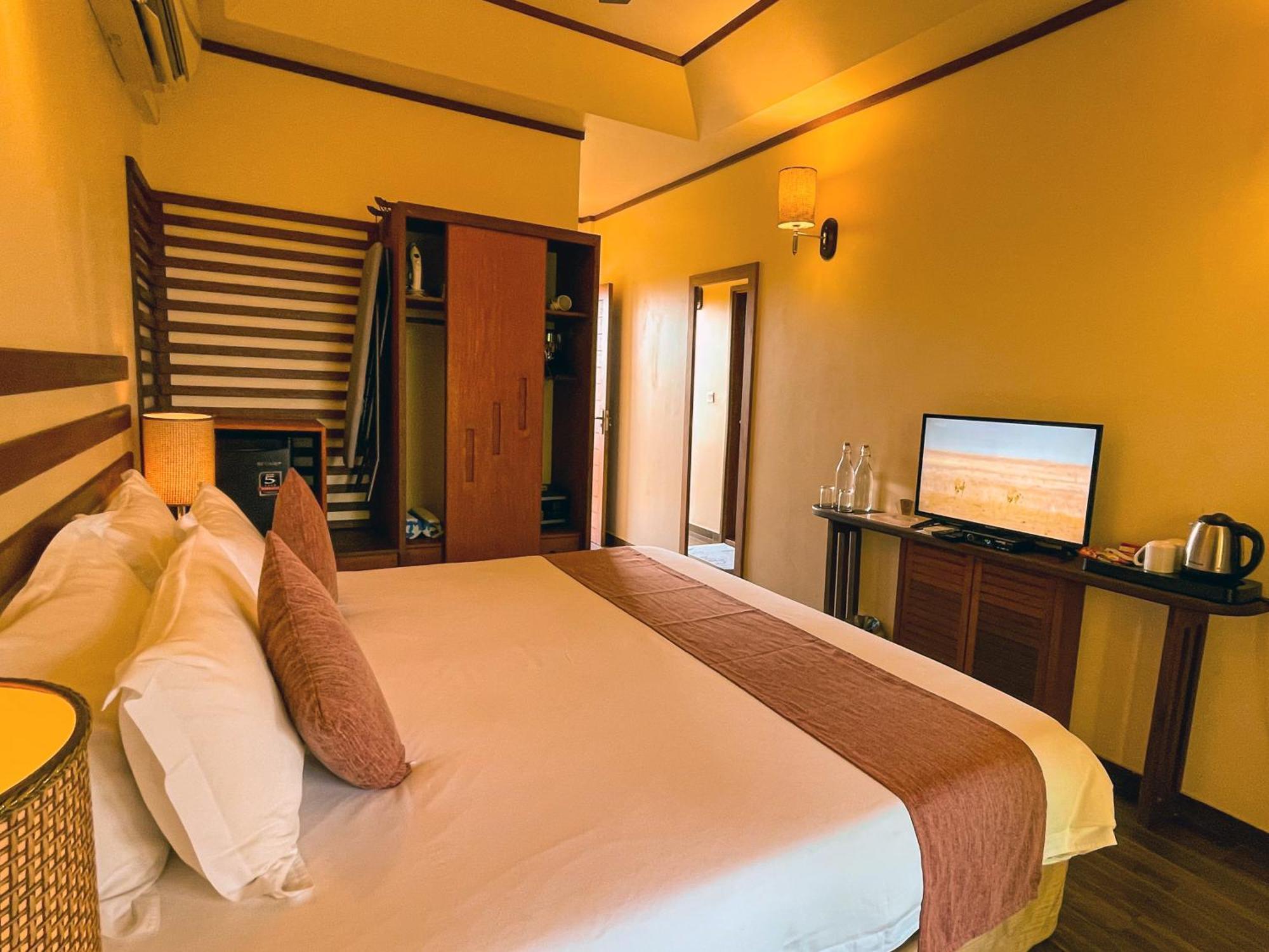 Araamu Hotels Maldives At Dhiffushi Εξωτερικό φωτογραφία