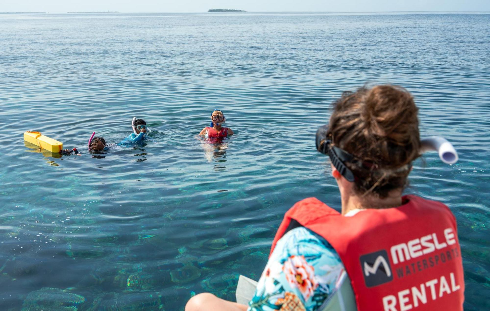 Araamu Hotels Maldives At Dhiffushi Εξωτερικό φωτογραφία